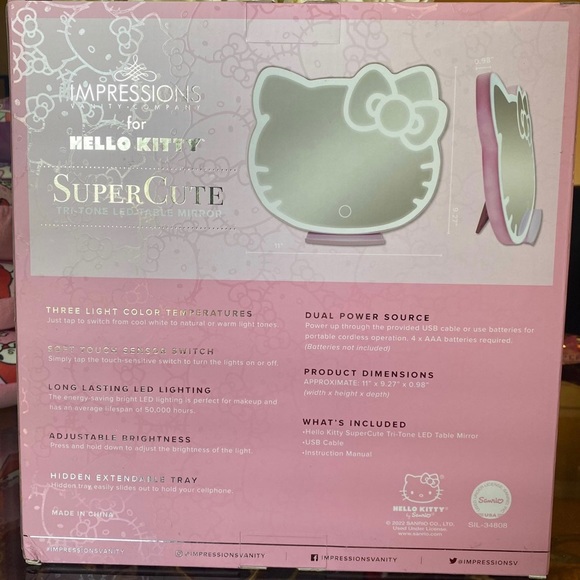 Hello Kitty Super Cute Tri-Tone Table Mirror - Picture 5 of 7